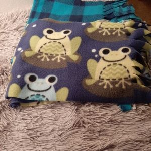 Fleece Scarves - New- 2 in set